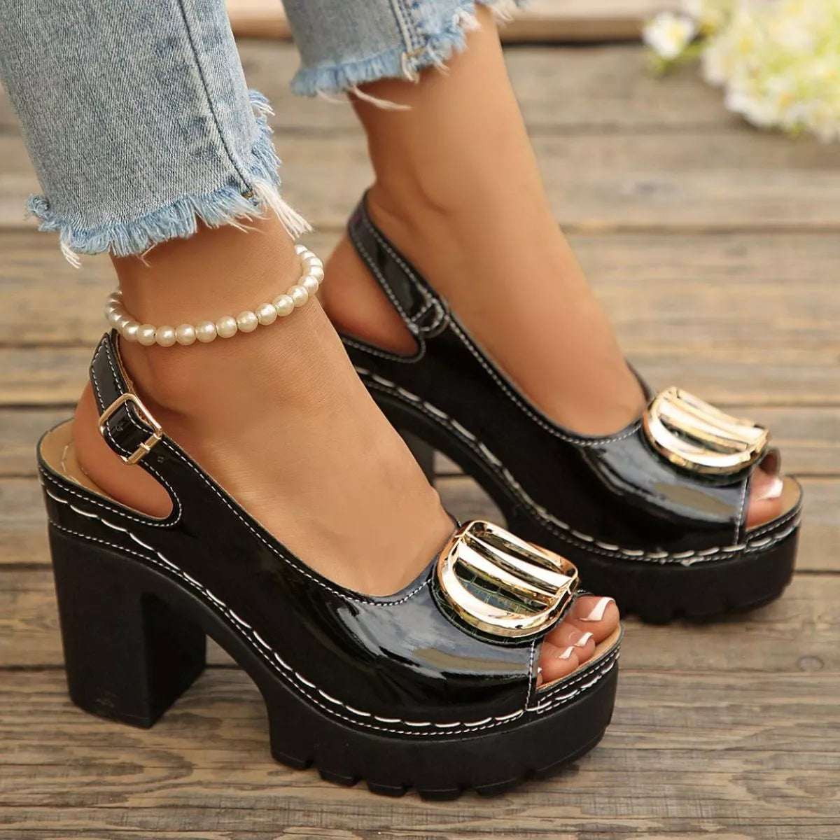 Open Toe Block Heels Sandals - Black - View 10