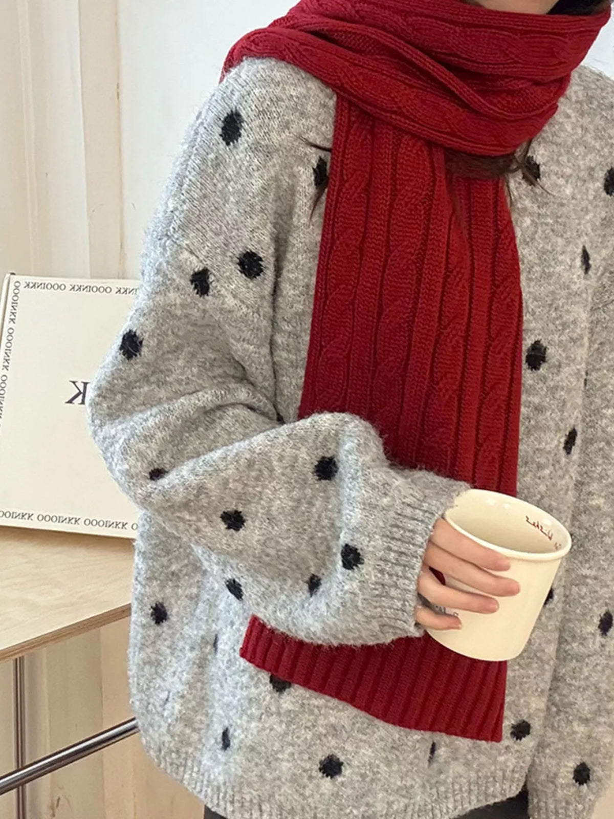 Ribbed Knitted Winter Scarf - Red - View 16