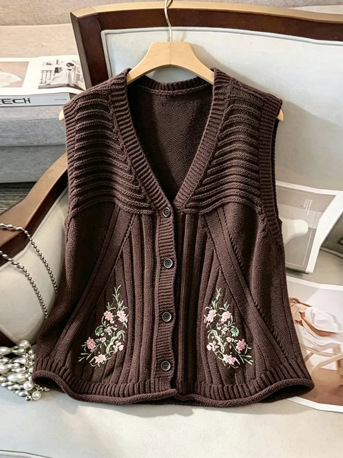 Floral Embroidered V-Neck Button-Down Sweater Vest - Dark Brown - View 3