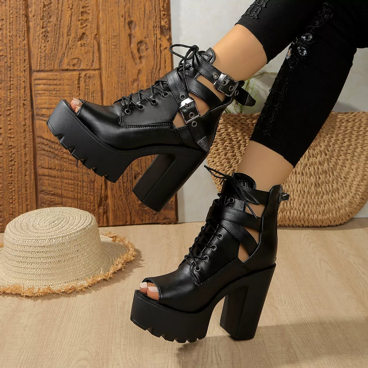 Lace Up Block Heels Sandals - Black - View 4