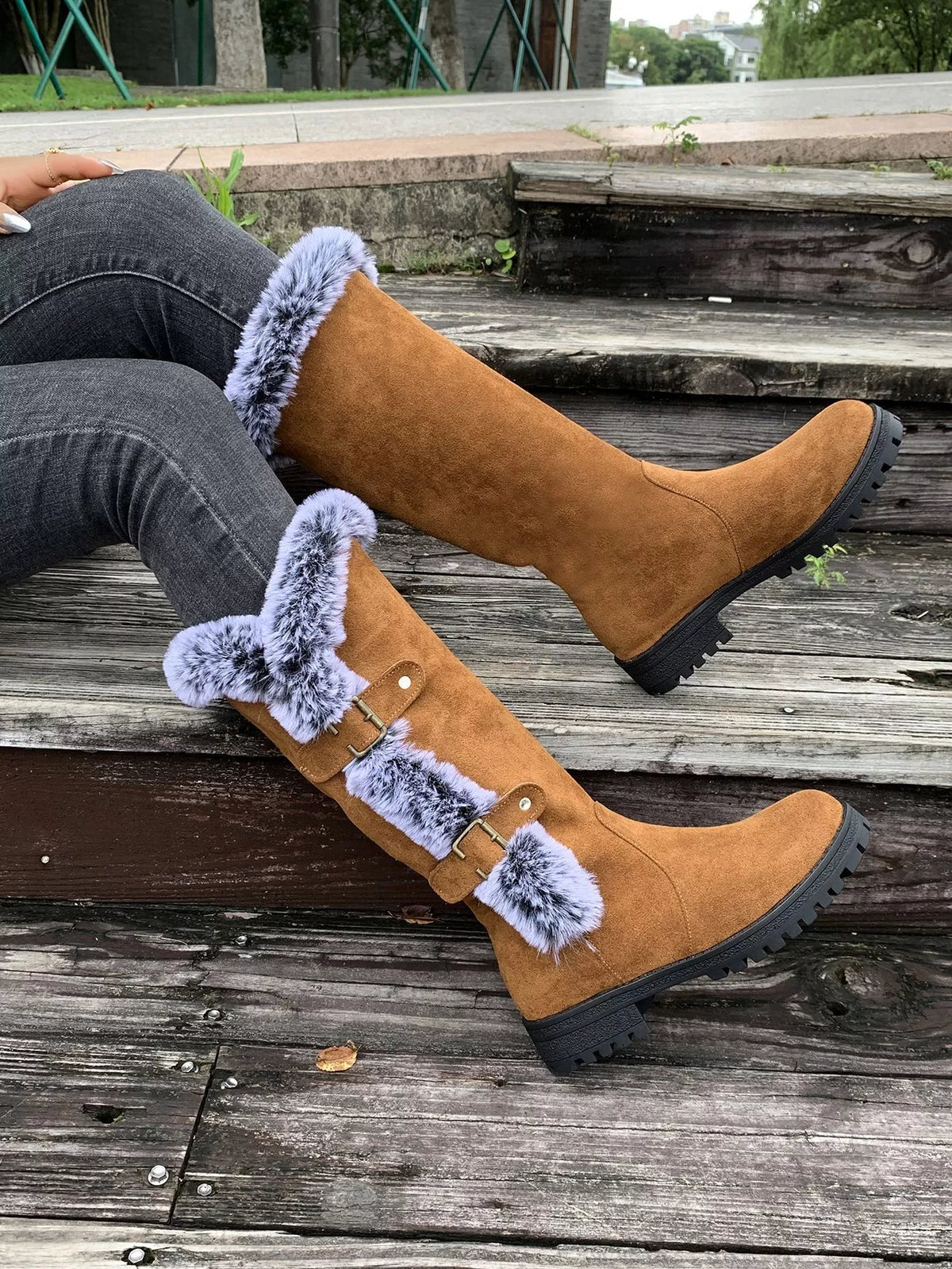 Round Toe Block Heels Boots - Tan - View 4