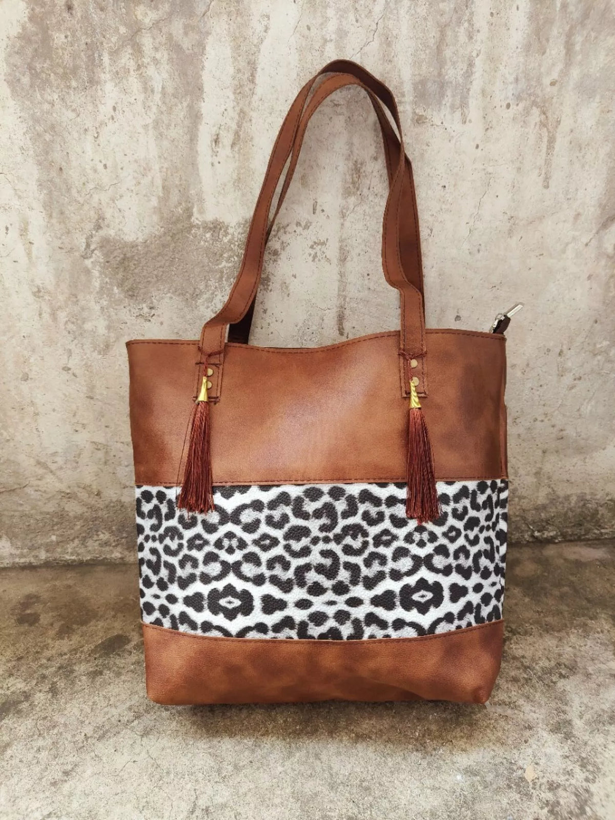 Tassel Leopard Tote Bag - Caramel - View 5