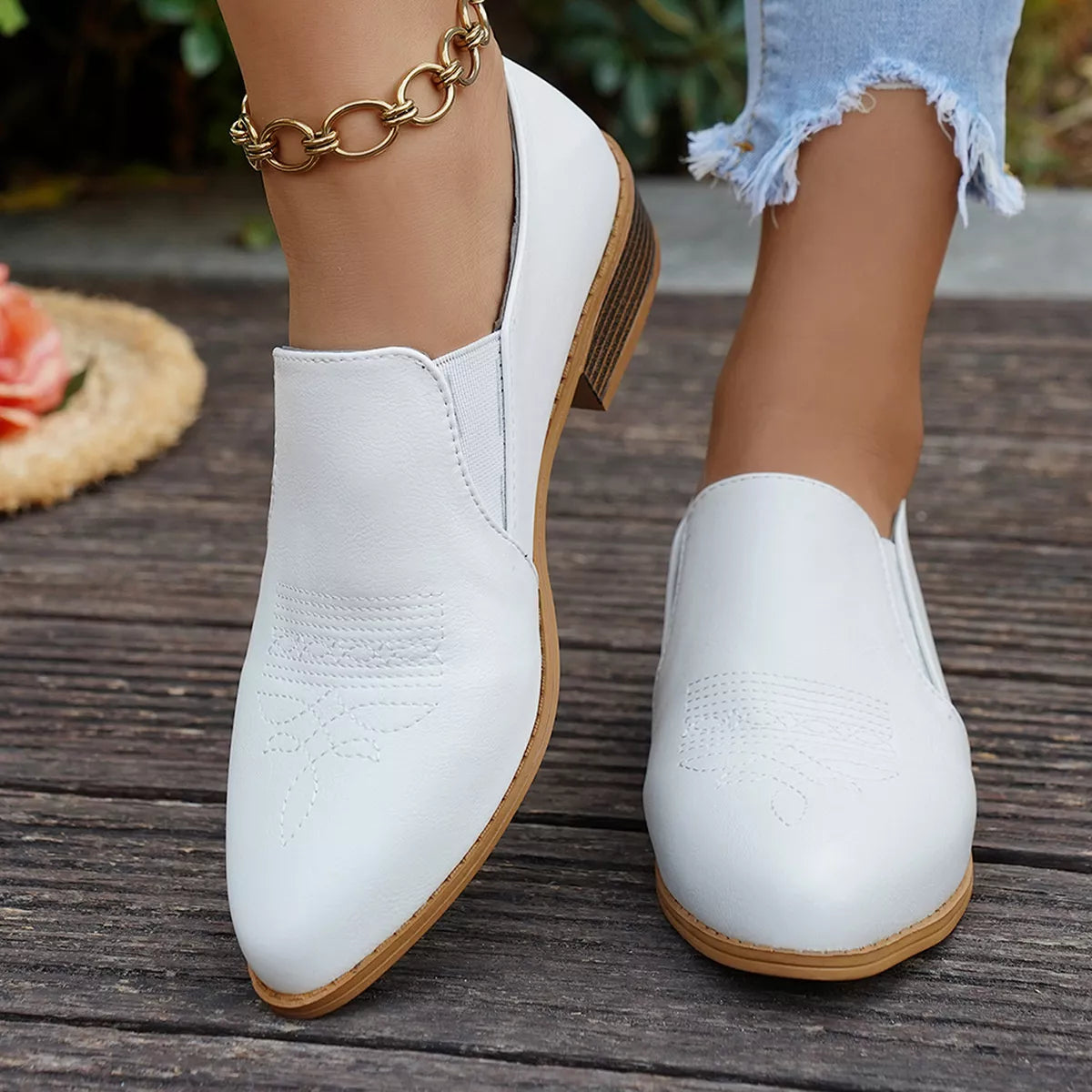 Point Toe Block Heels Loafers - White - View 13