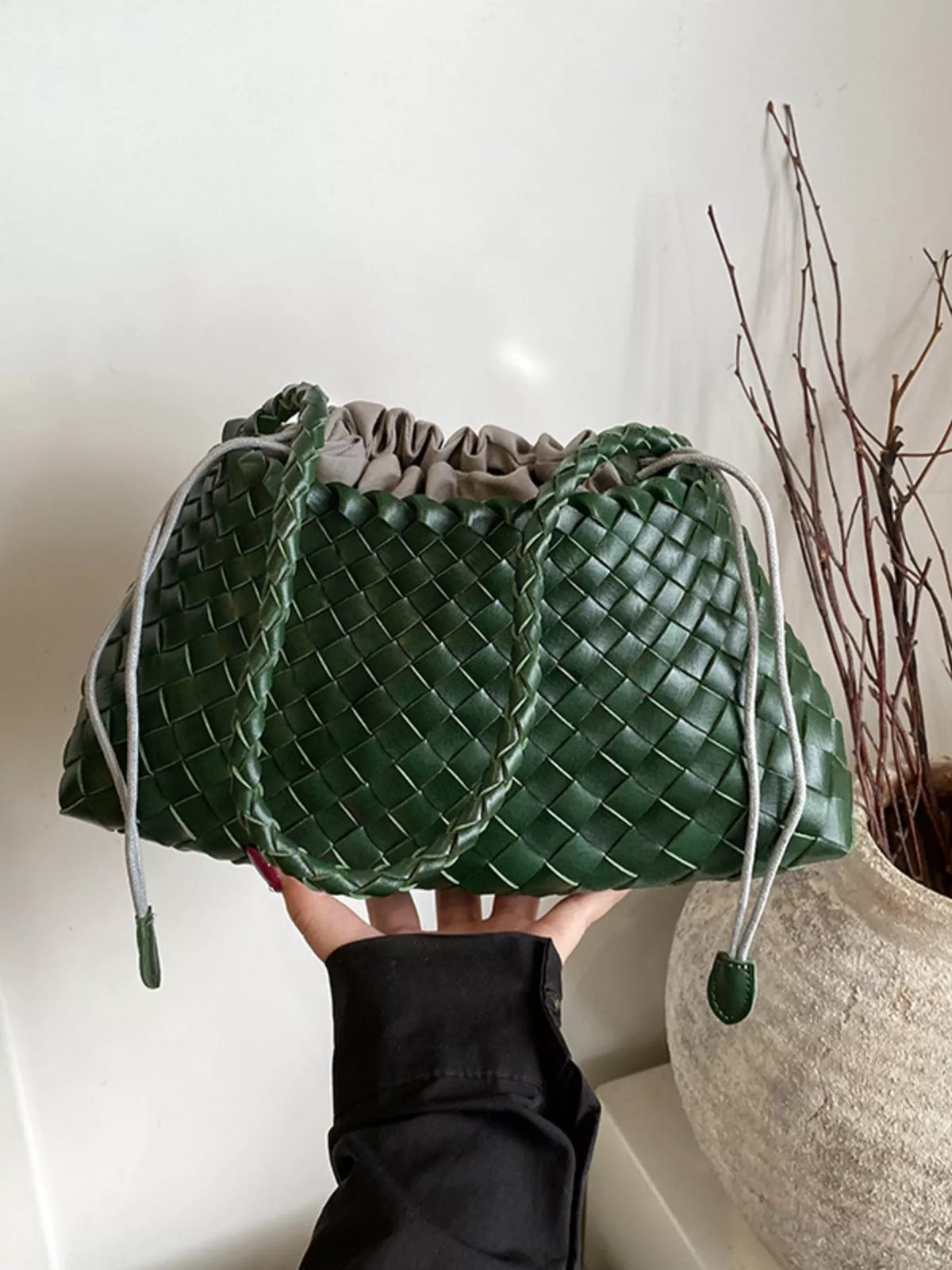 Drawstring Woven Shoulder Bag - Emerald - View 4