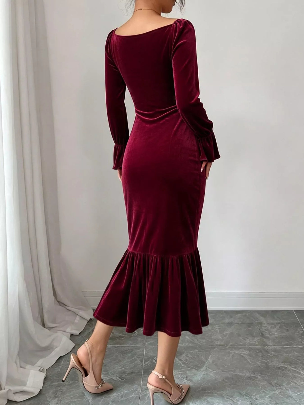 Velvet Ruched Ruffle Hem Midi Dress - Burgundy - View 5