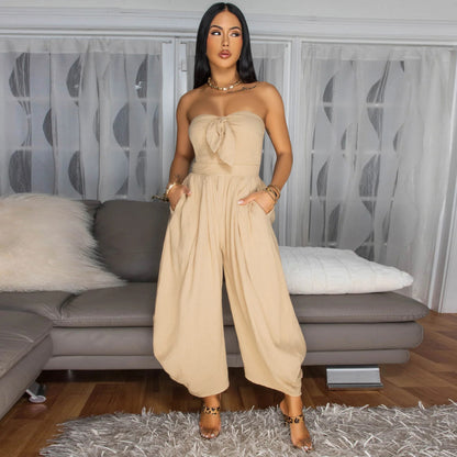 Solid color jumpsuit with wrapped chest collar