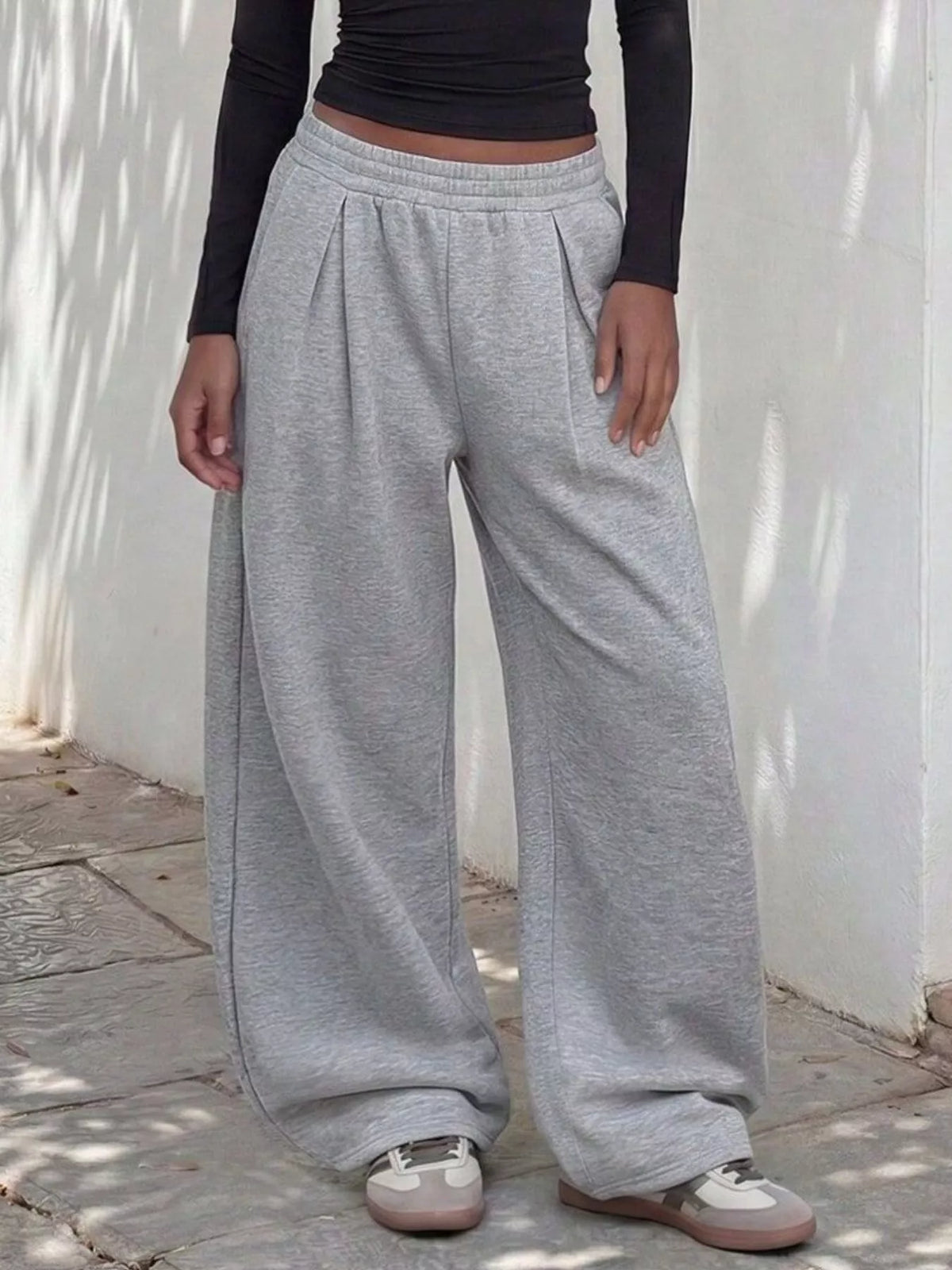 Elastic Waist Wide-Leg Sweatpants - Gray - View 4