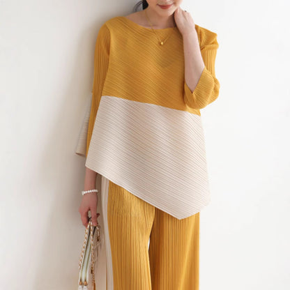 Fashionable Loose Irregular T-Shirt and Nine-Quarter Pants Set with Pleated Design, Comfortable and Slimming for Summer