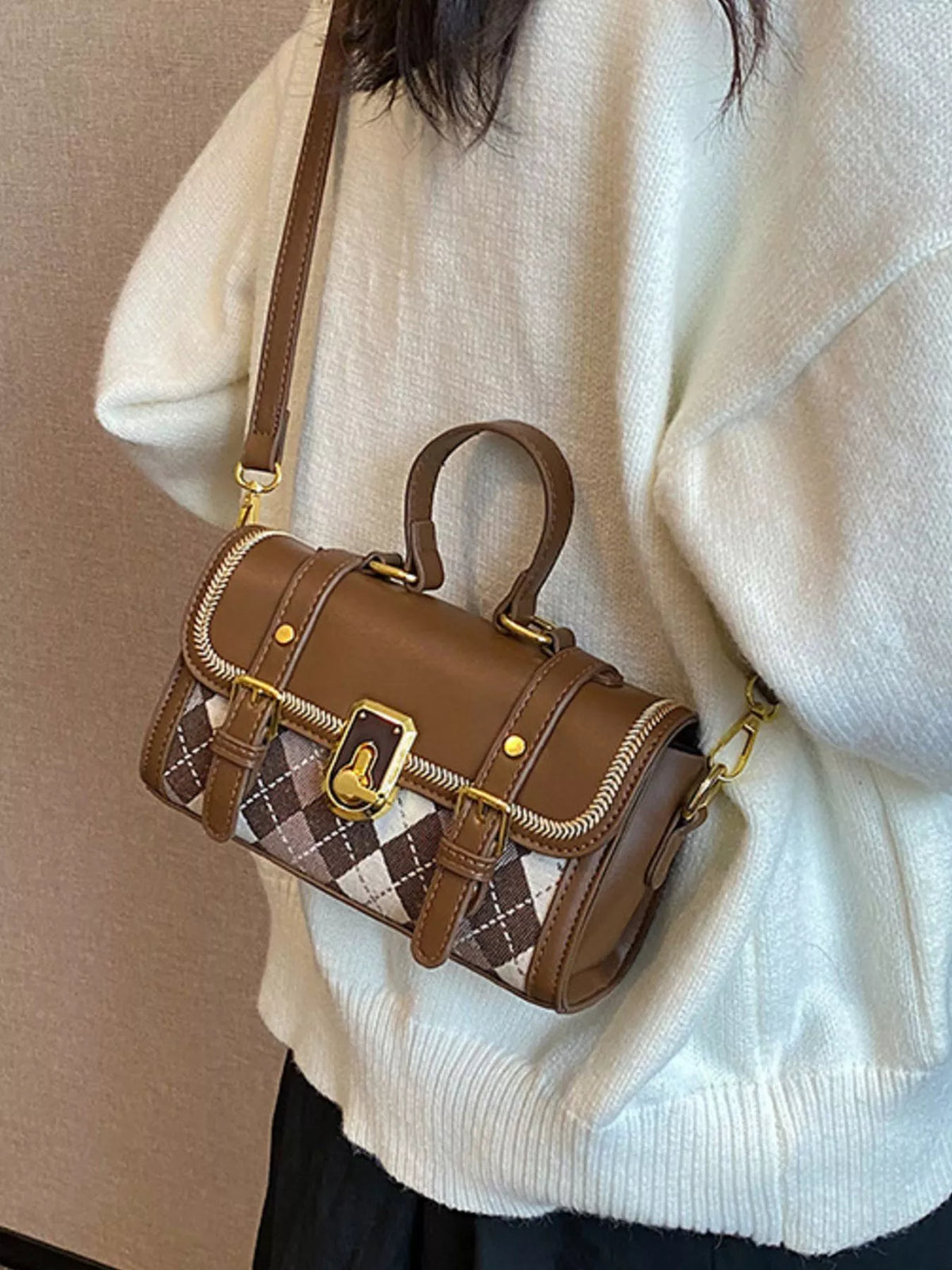 Argyle Pattern Flap Crossbody Bag - Brown - View 4