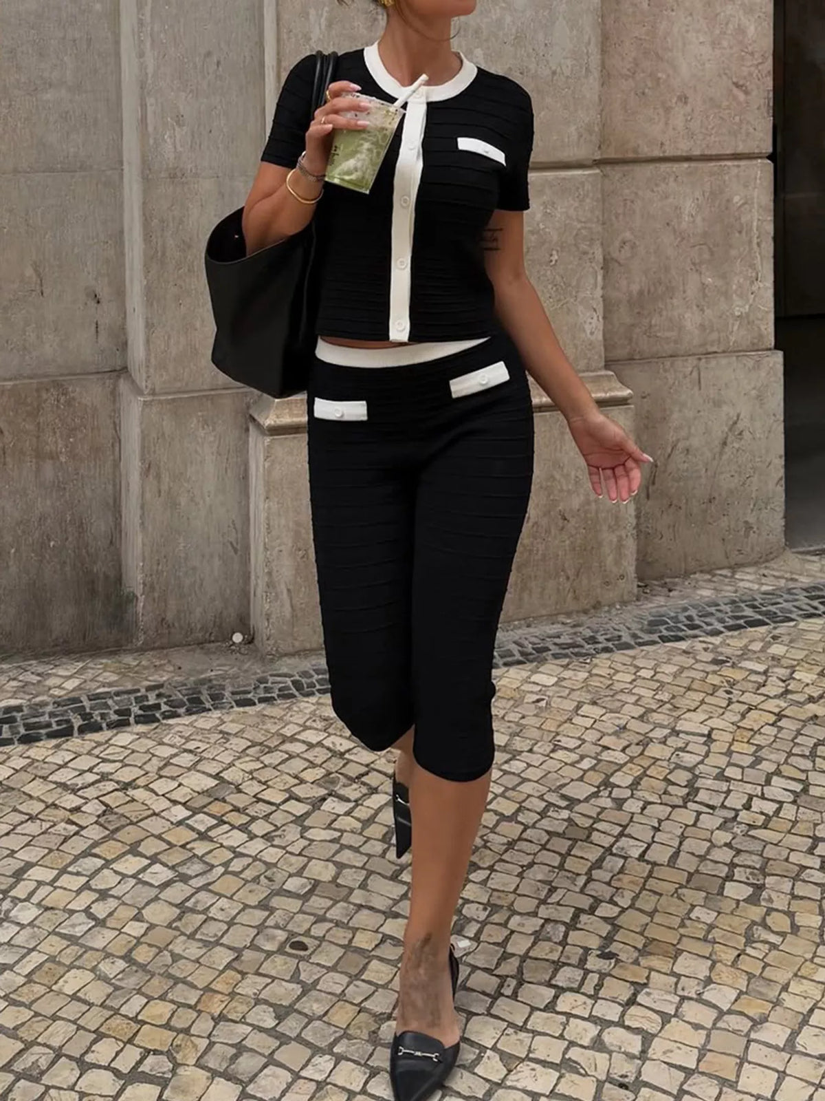 Contrast Trim Short Sleeve Top and Capris Set - Black - View 4