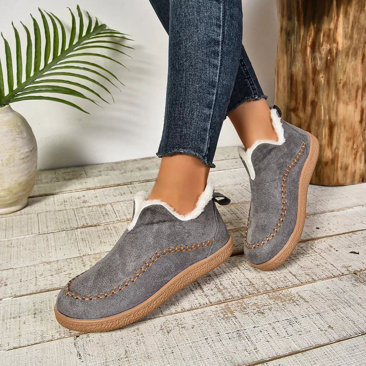 Round Toe Plush Lined Shoes - Dark Gray - View 3
