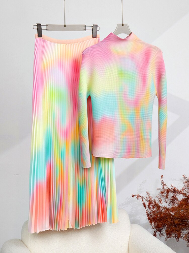LANMREM Gradient Printing Pleated 2 Pieces Set For Women Round Neck Neck Long Sleeves Tops High Waist Fold Skirts  2YA3490