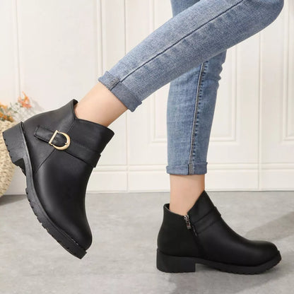 Round Toe Block Heels Boots - Black - View 4