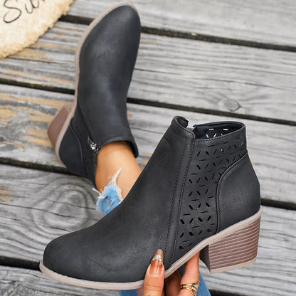 Round Toe Block Heels Boots - Black - View 2