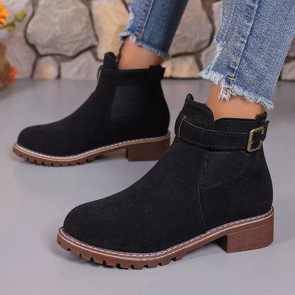 Round Toe Block Heels Boots - Black - View 4