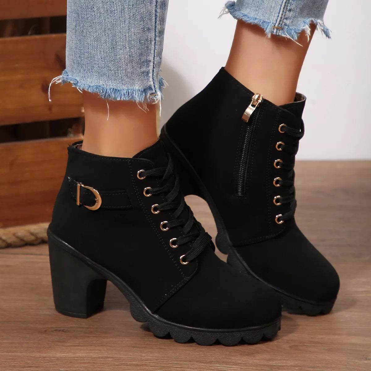 Lace Up Block Heels Boots - Black - View 3