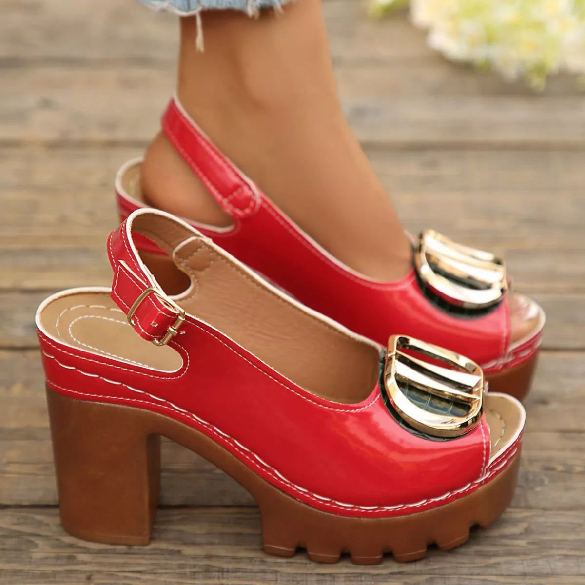 Peep Toe Block Heels Sandals - Red - View 4