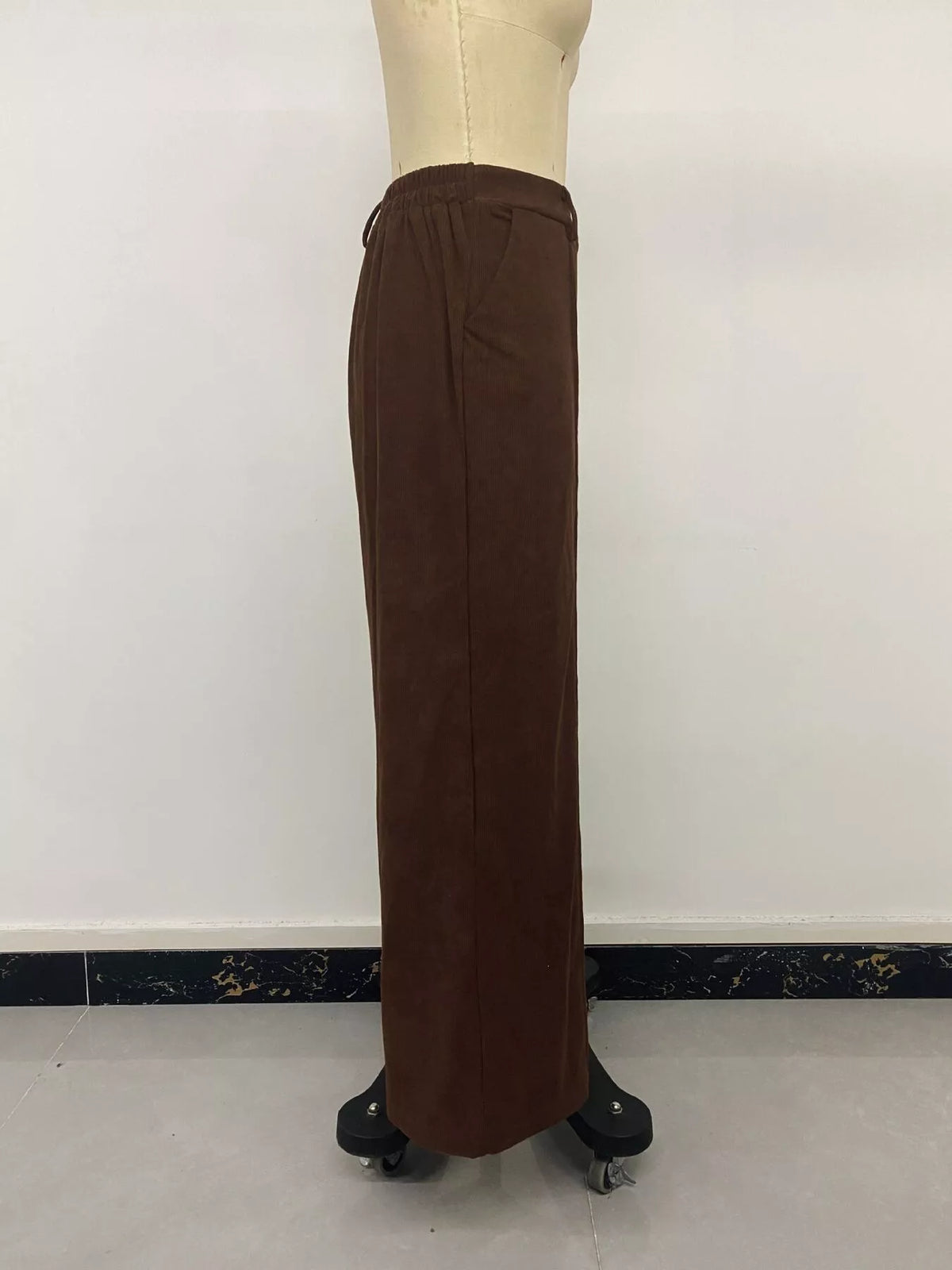 High-Waisted Wide-Leg Pants - Coffee Brown - View 10