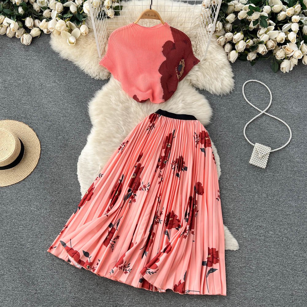 Girls Wearing Summer Tie-Dye Short T-Shirt Tops High Waist Pleated Skirt 2 Piece Set