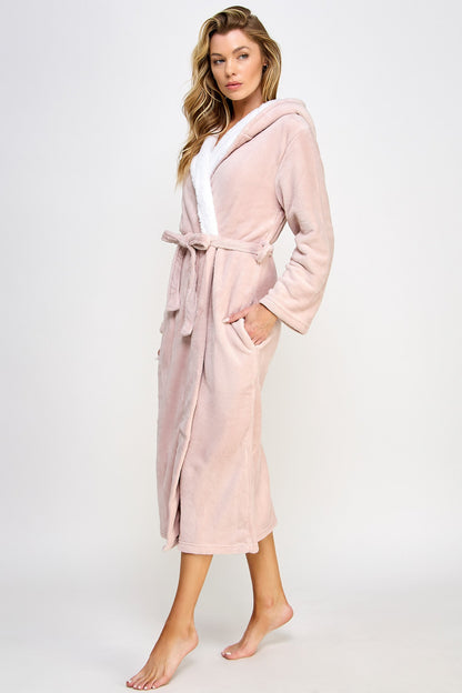 Janette Robe, side view