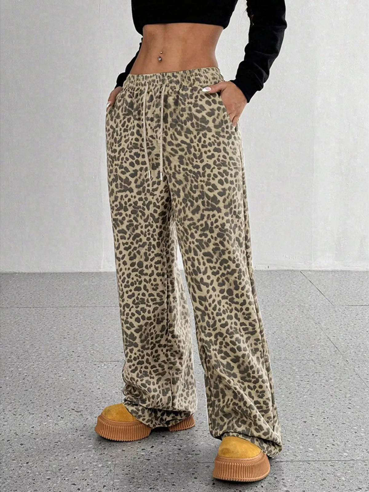 Full Size Leopard Print Wide Leg Pants Plus Size - Khaki - View 10