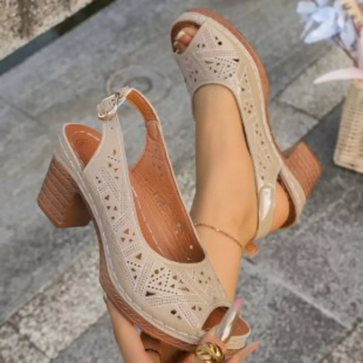Open Toe Block Heels Sandals - Khaki Color - View 4