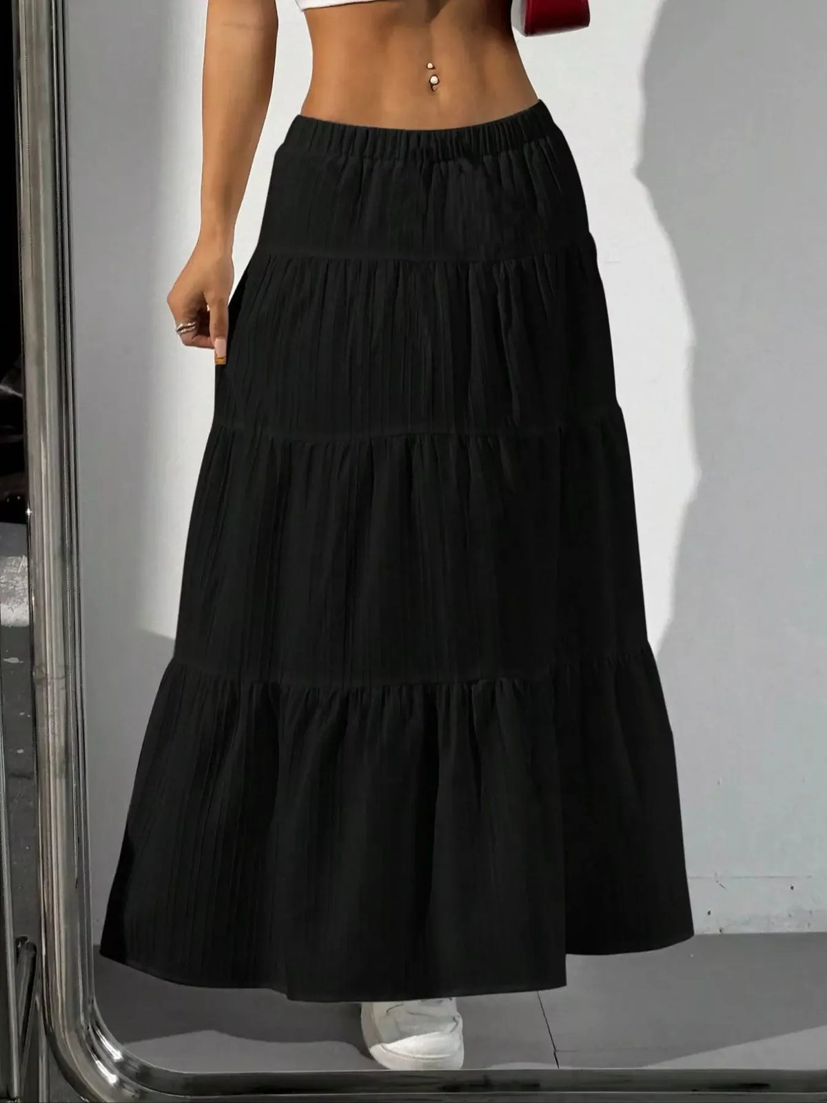 Flowy Tiered Maxi Skirt - Black - View 8