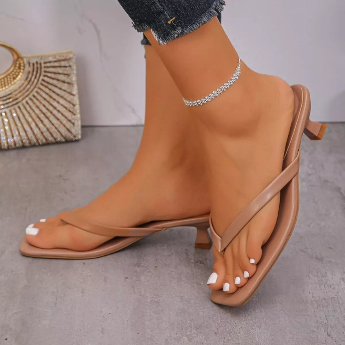 Toe Post Kitten Heels Sandals - Khaki - View 9