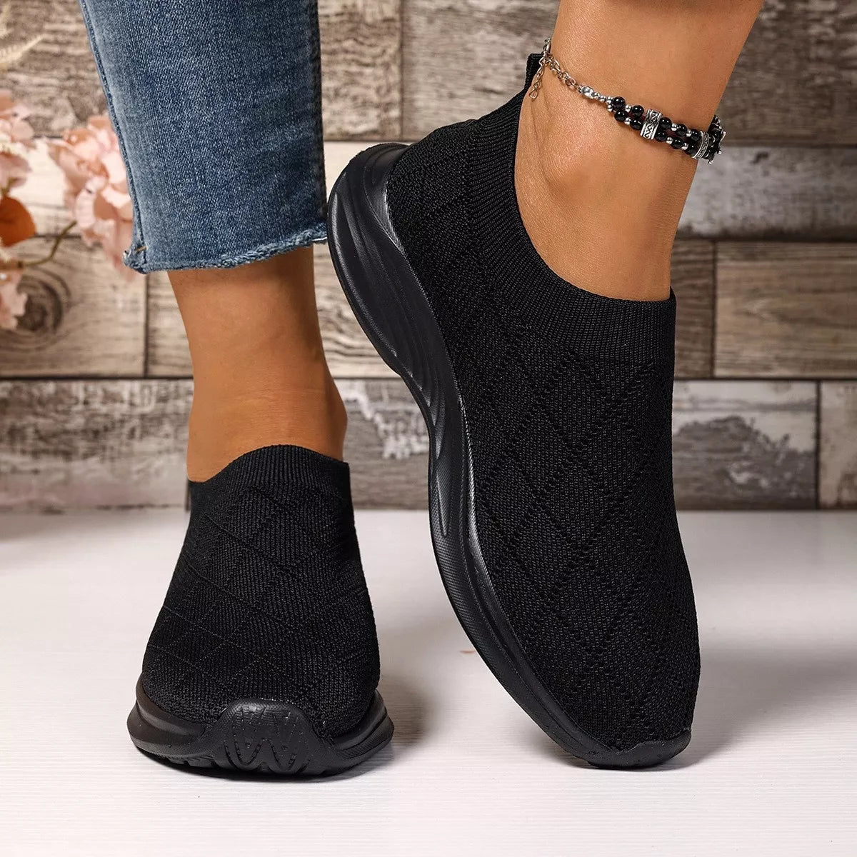 Breathable Mesh Round Toe Shoes - Black - View 1