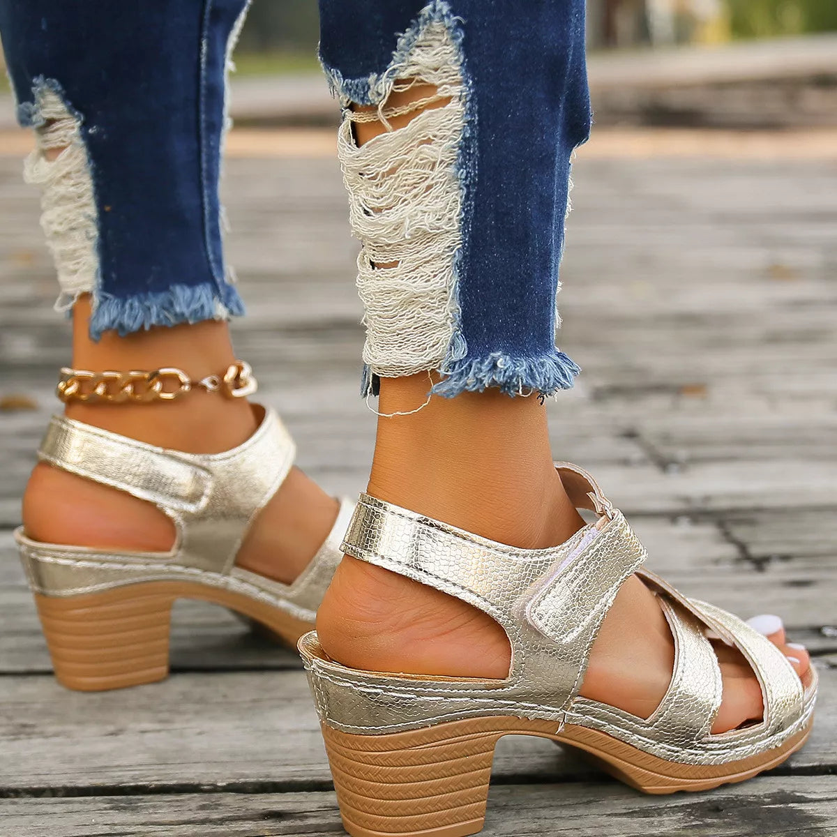 Open Toe Block Heels Sandals - Gold - View 12