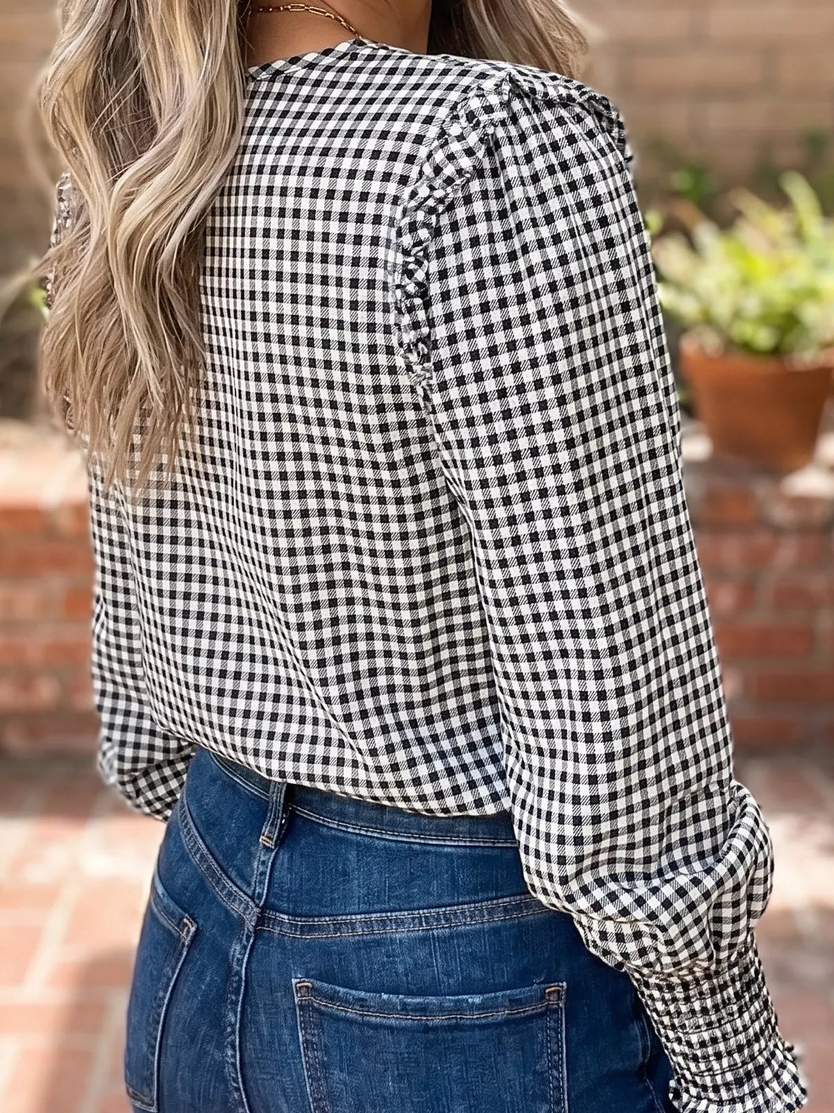 Plaid Shirred Cuff Long Sleeve Round Neck Blouse - Black - View 5