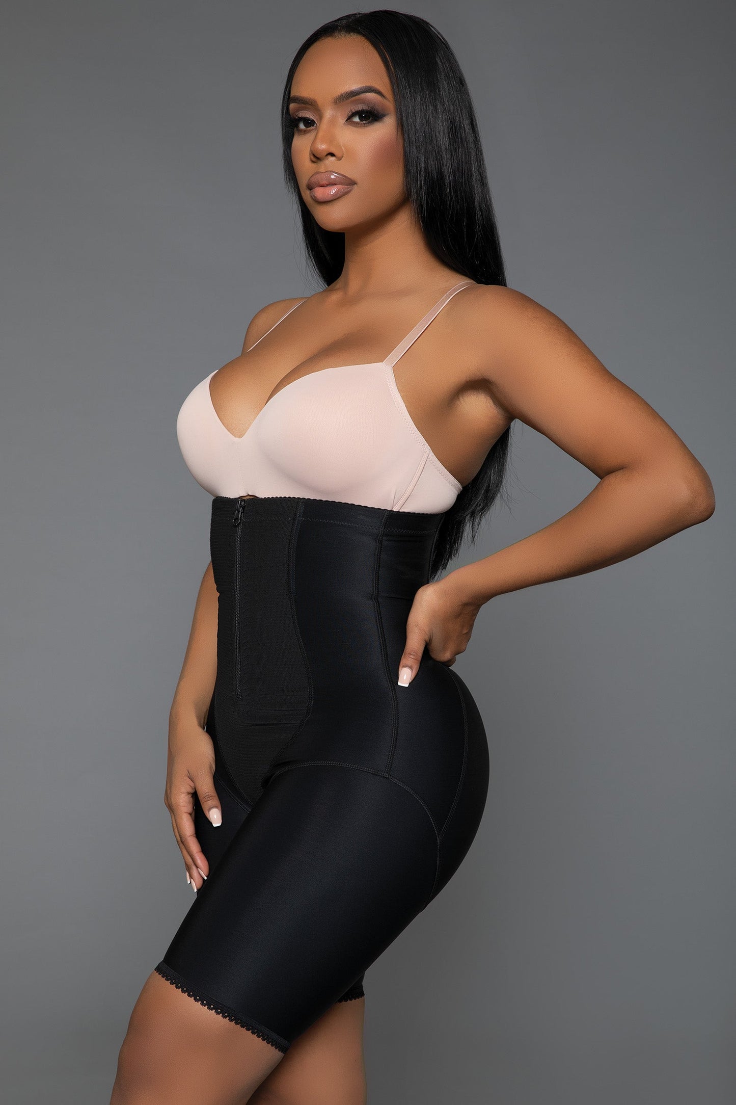 Feeling My Curves Bodyshaper, full length view