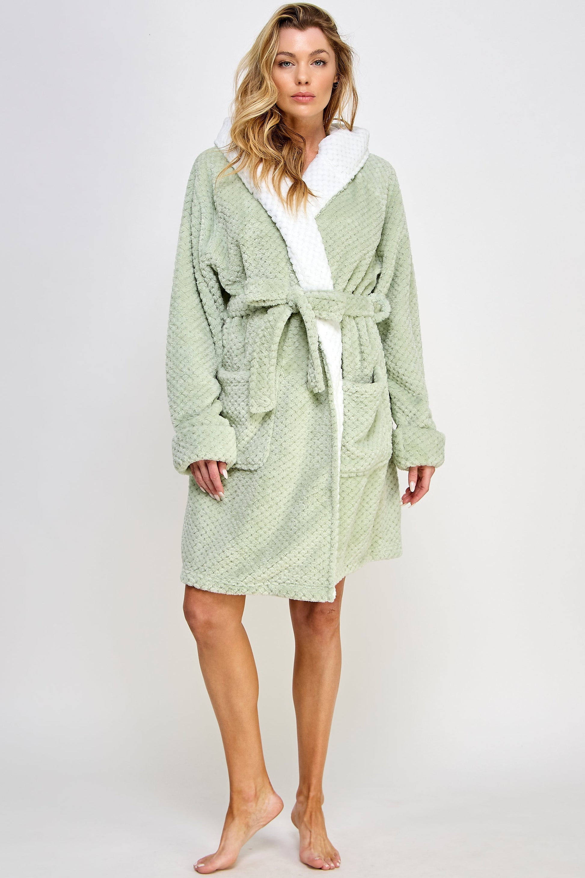 Bailey Robe, side view