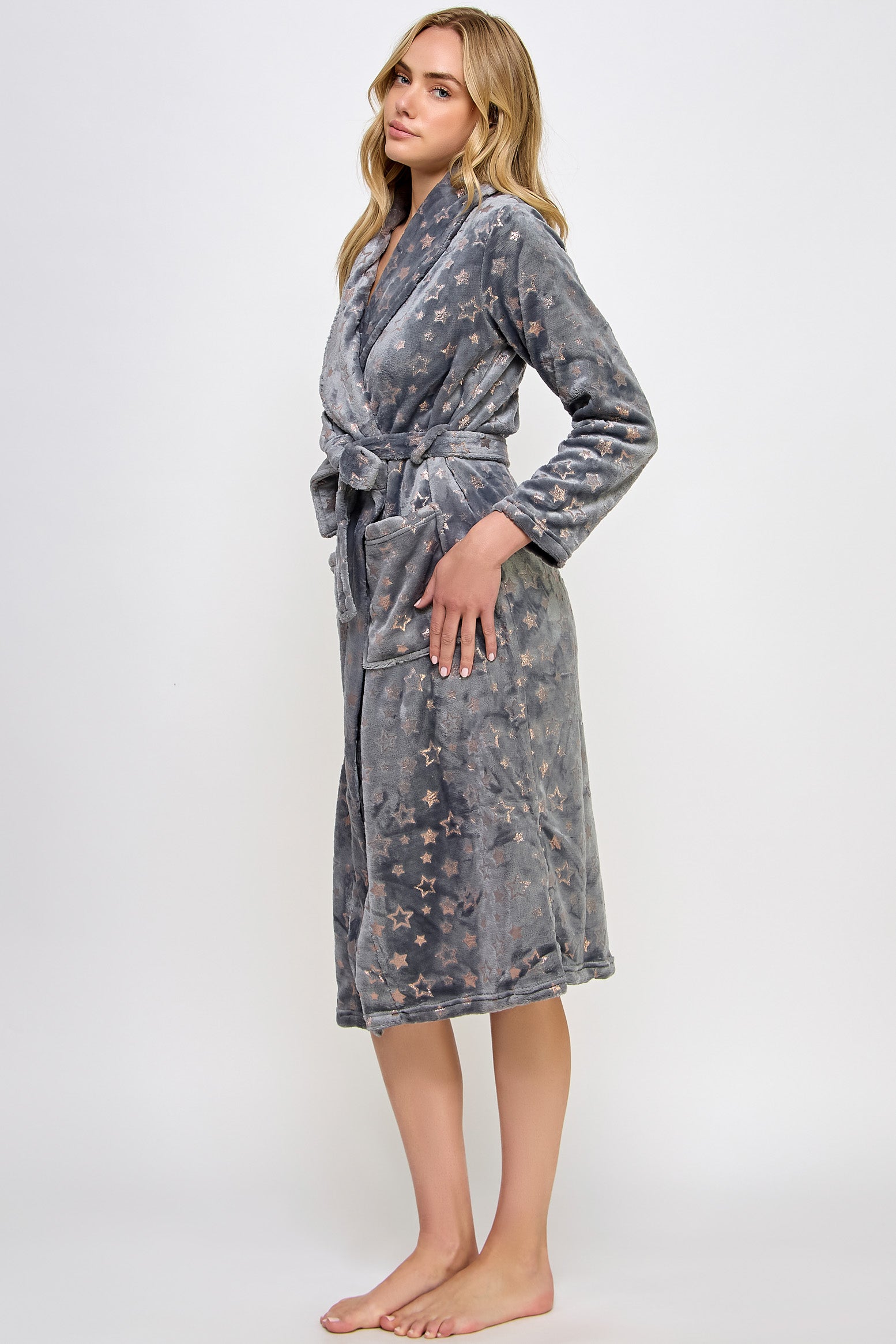 Estelle Robe, side view