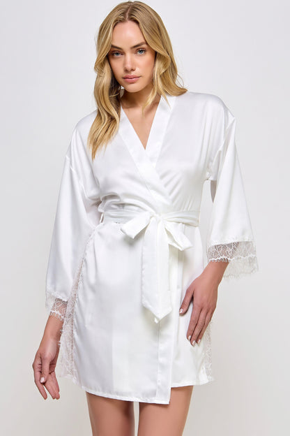 Gillian Robe, full length view