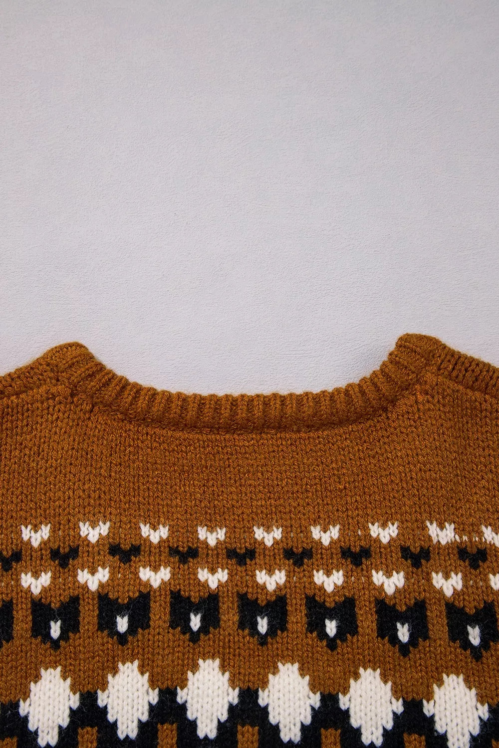 V Neck Short Sleeve Geometric Sweater - Brown - View 10