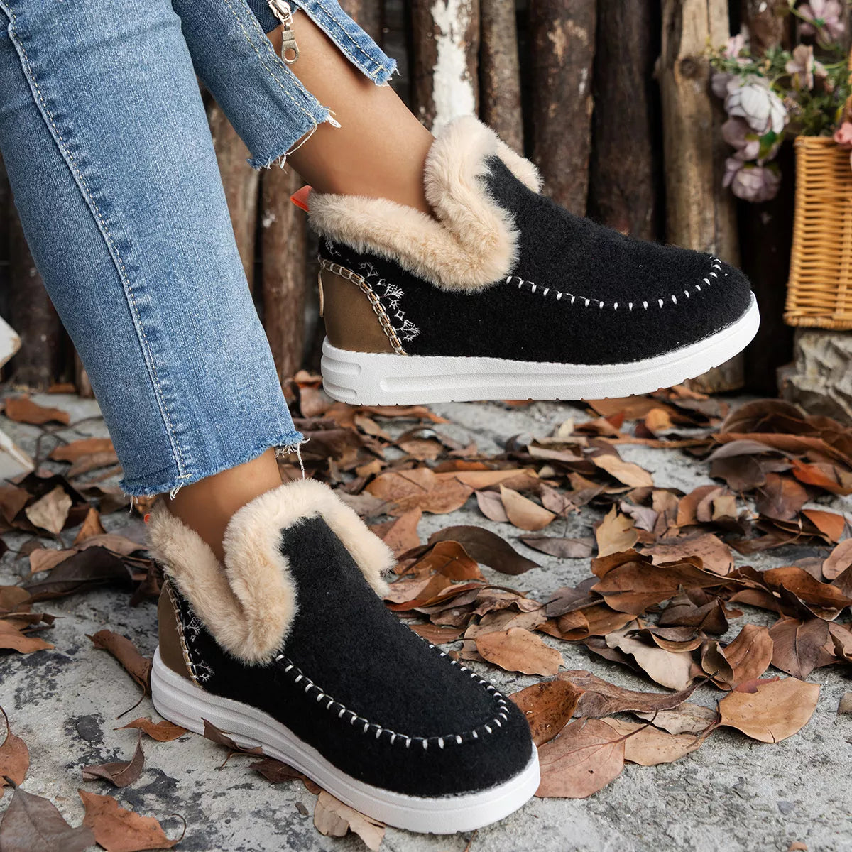 Round Toe Winter Ankle Boots - Black - View 15