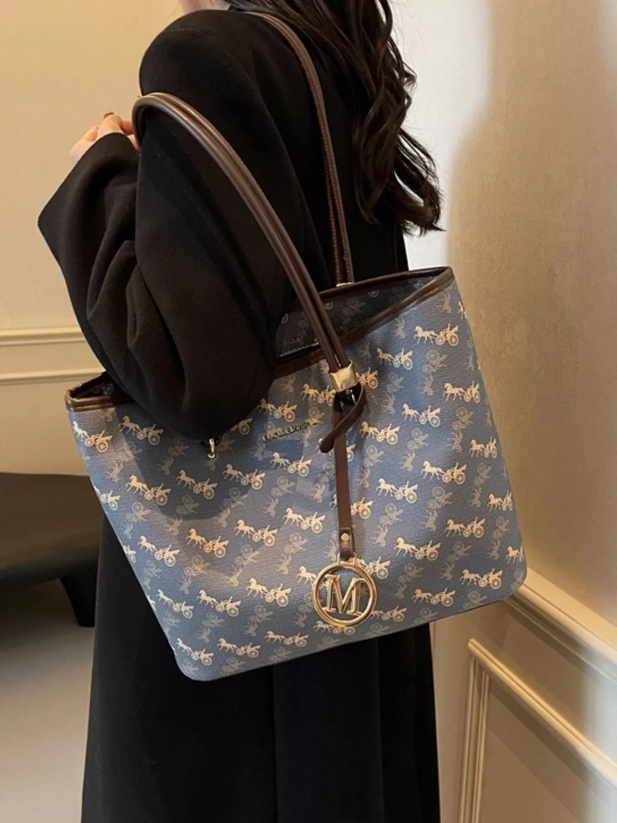 Printed Tote Shoulder Bag - Dark Blue - View 6