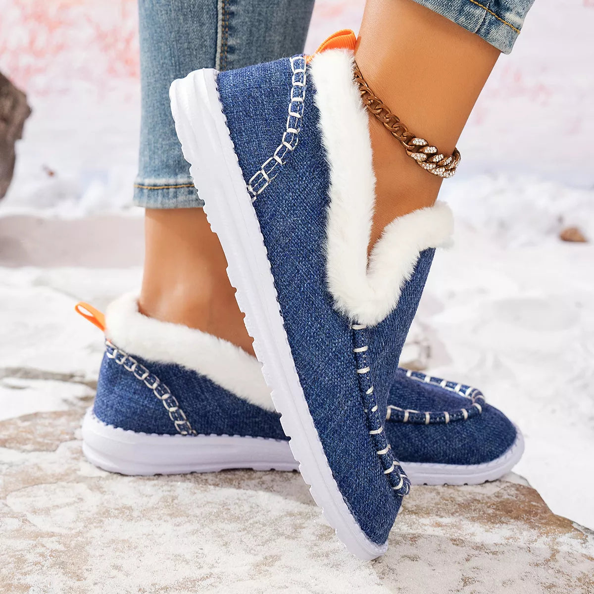 Faux Fur Lined Round Toe Shoes - Dark Blue - View 1