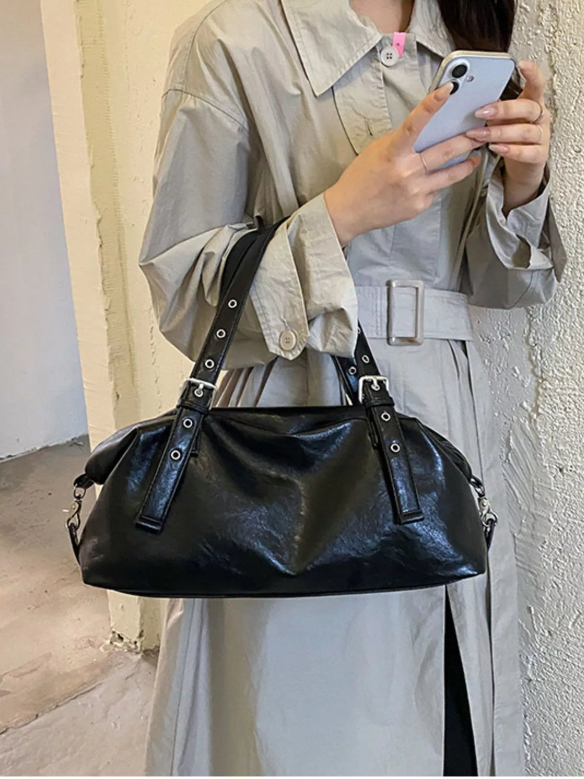 PU Leather Shoulder Bag - Black - View 2