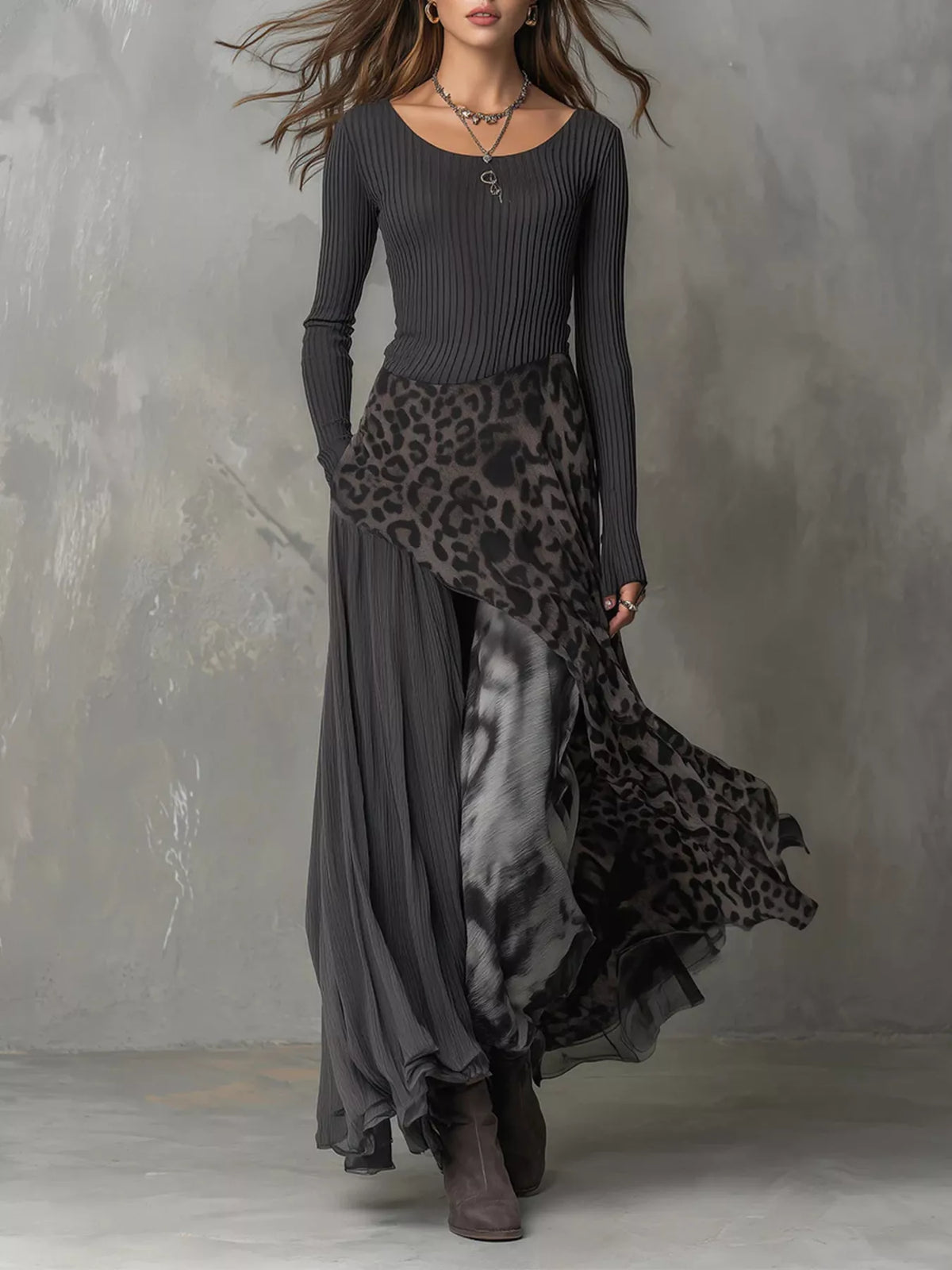 Ribbed Knit Leopard Print Patchwork Maxi Dress - Black - View 1