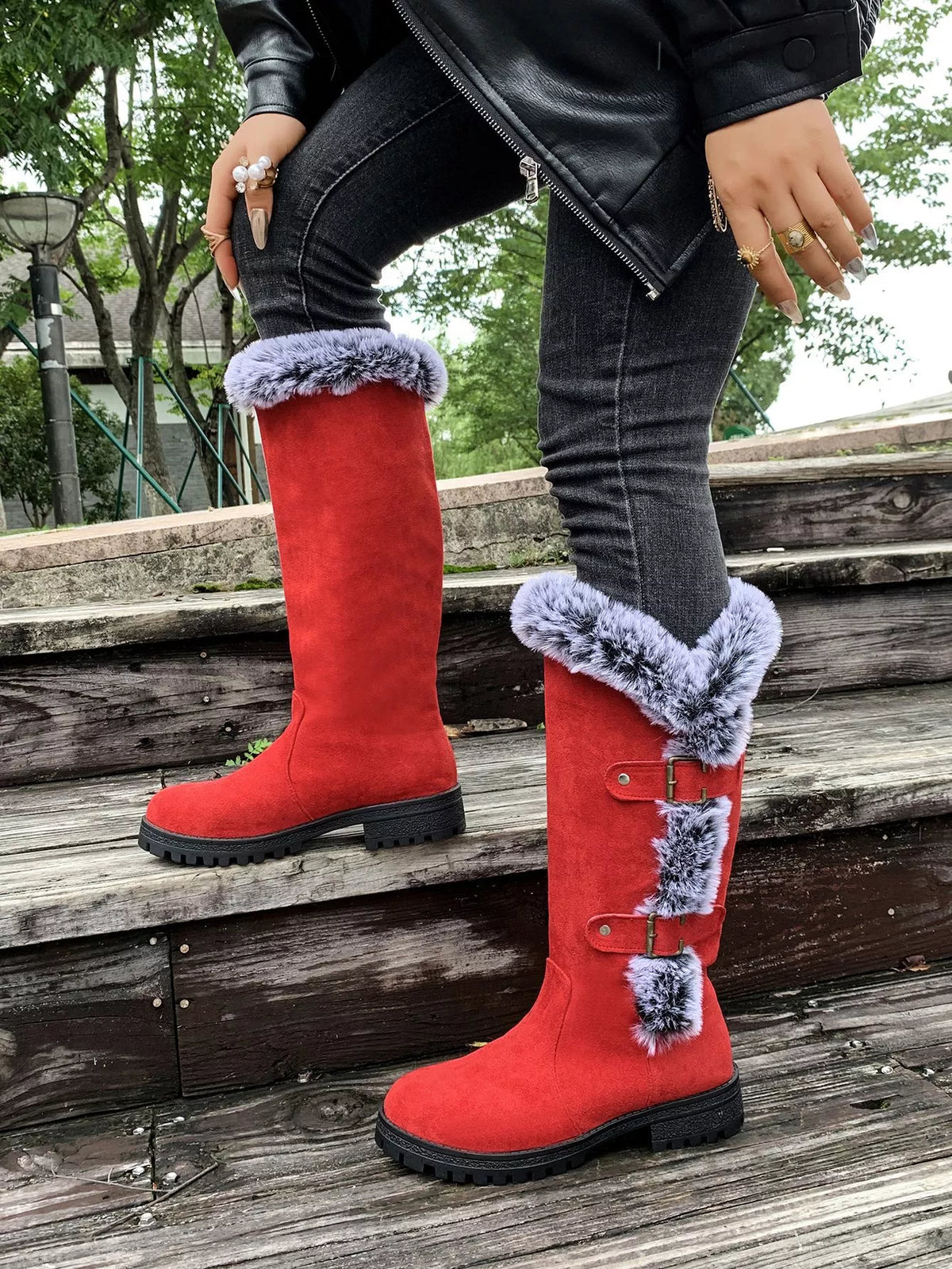Round Toe Block Heels Boots - Red - View 3