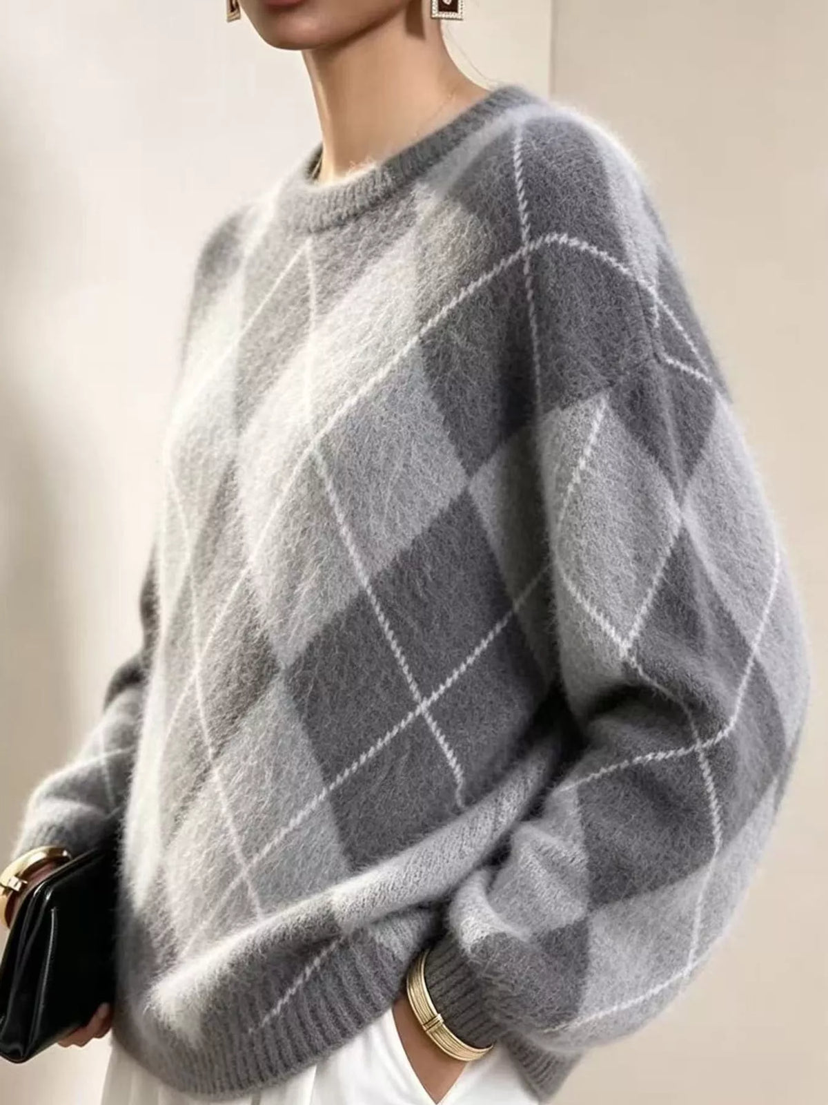 Argyle Pattern Fuzzy Knit Sweater - Gray - View 21