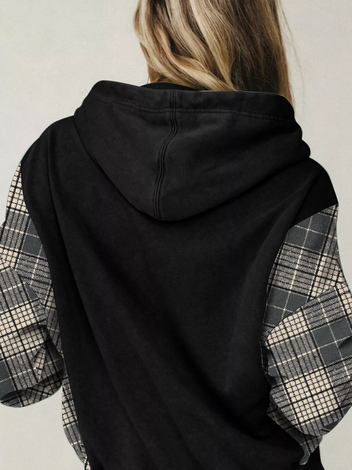 Plaid Sleeve Drawstring Pocket Hoodie - Black - View 21