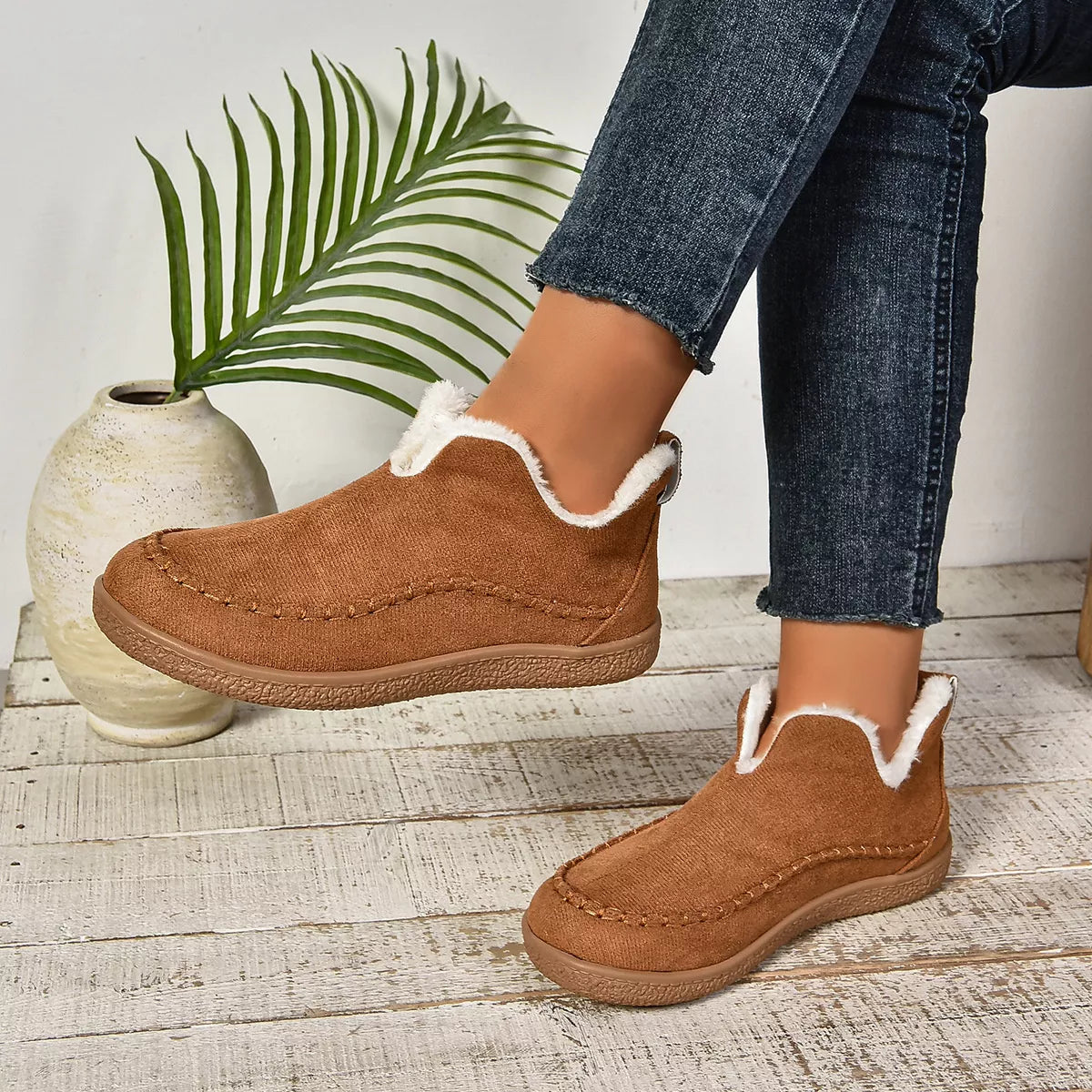 Round Toe Plush Lined Shoes - Tan - View 4