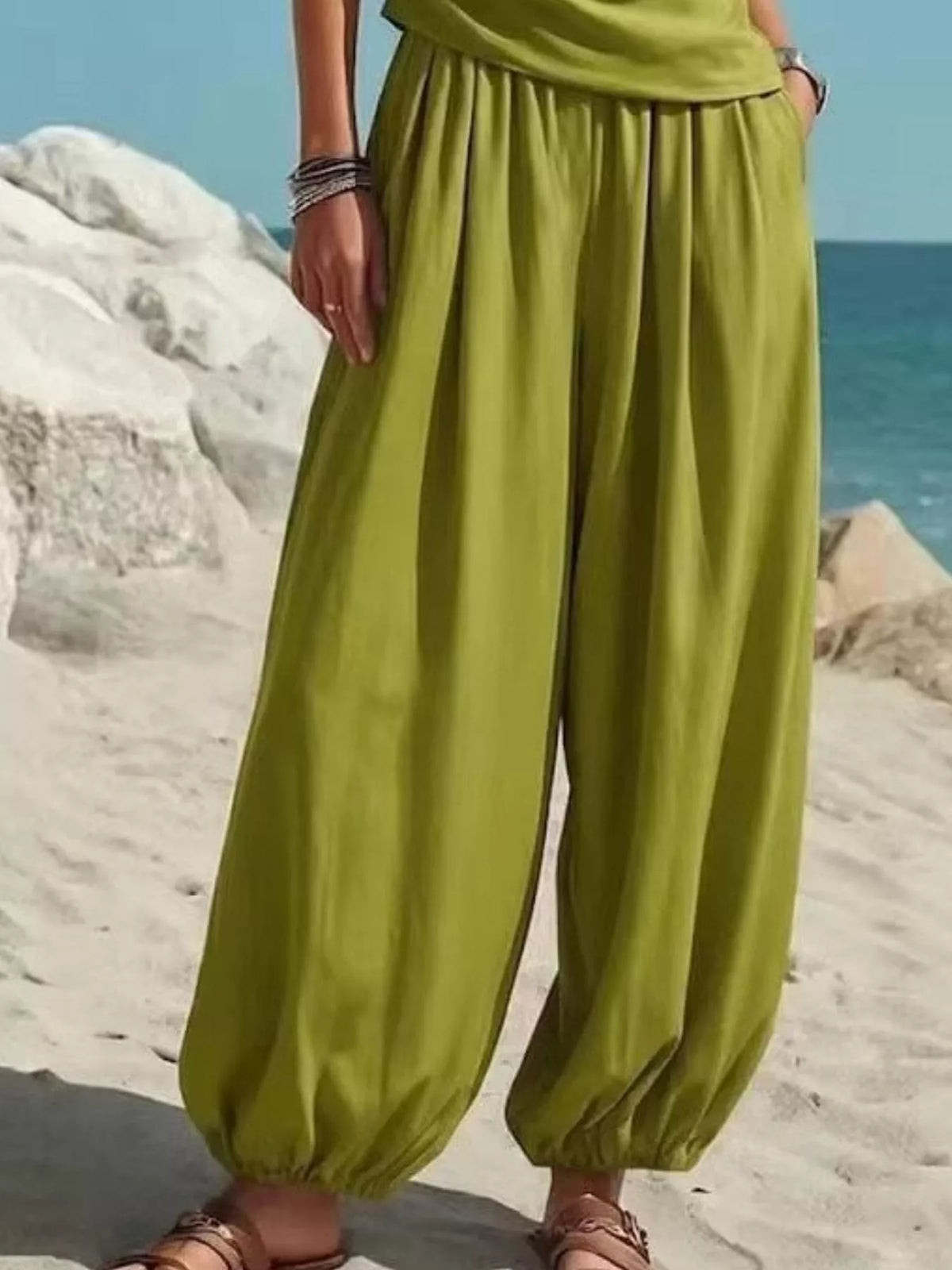 Full Size One-Shoulder Sleeveless Top and Harem Pants Set Plus Size - Green - View 3