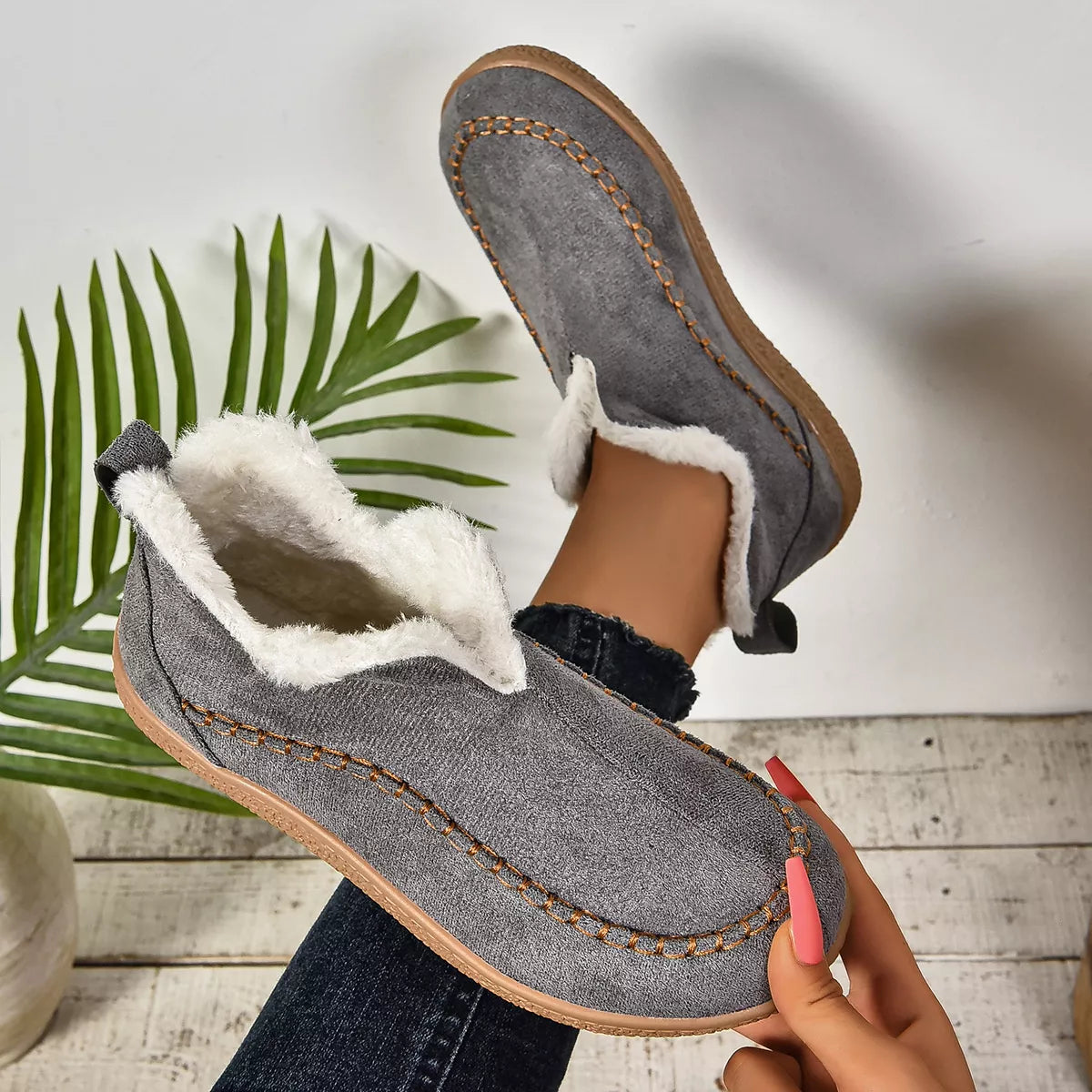 Round Toe Plush Lined Shoes - Dark Gray - View 5