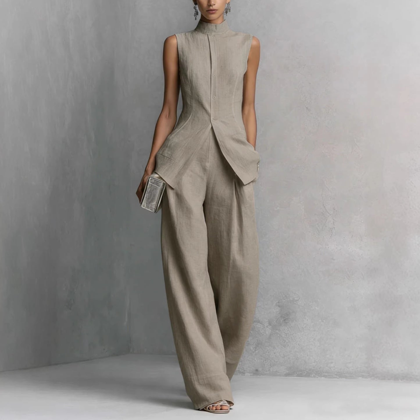 Solid color sleeveless pants set