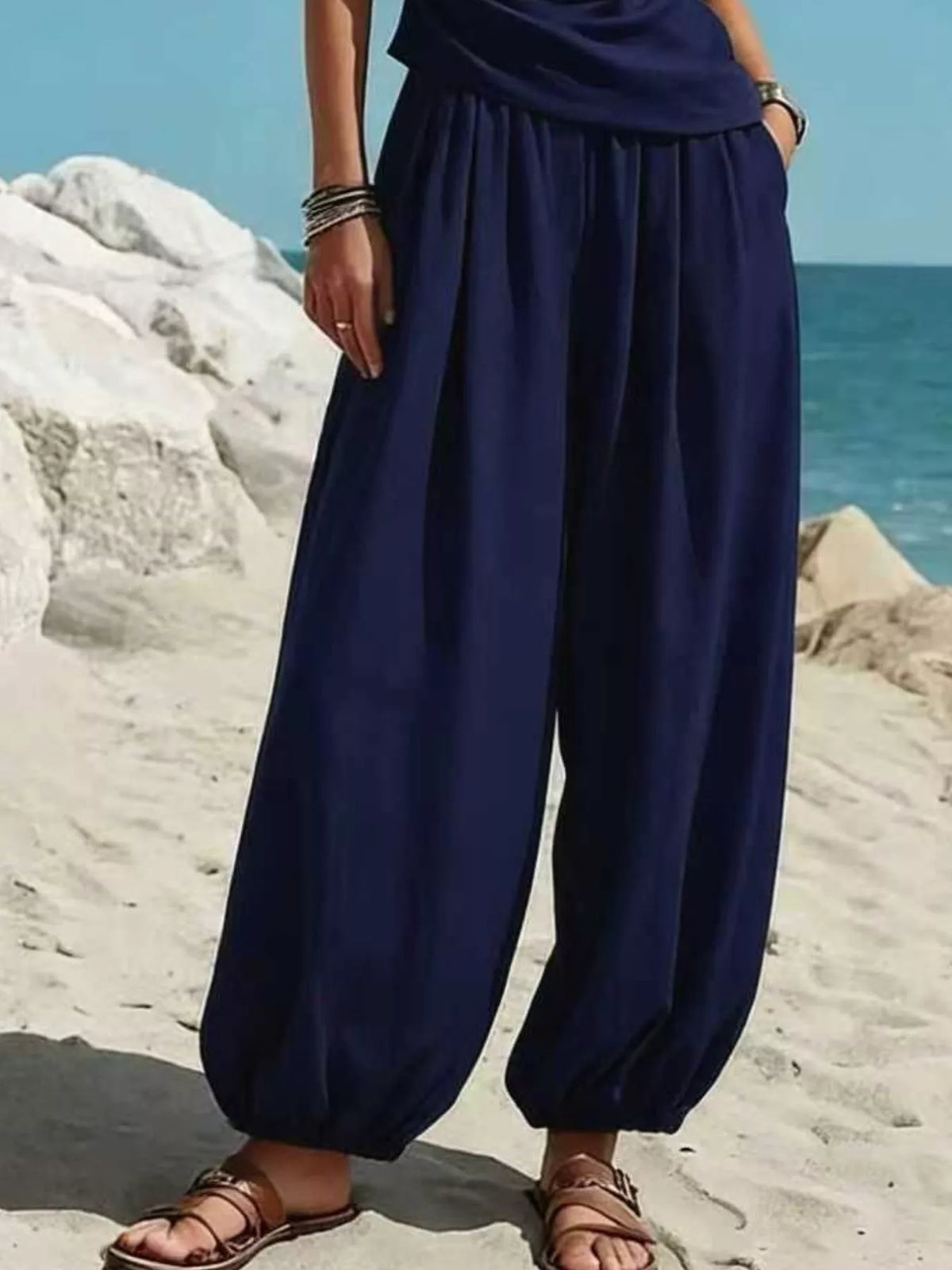 Full Size One-Shoulder Sleeveless Top and Harem Pants Set Plus Size - Navy Blue - View 3