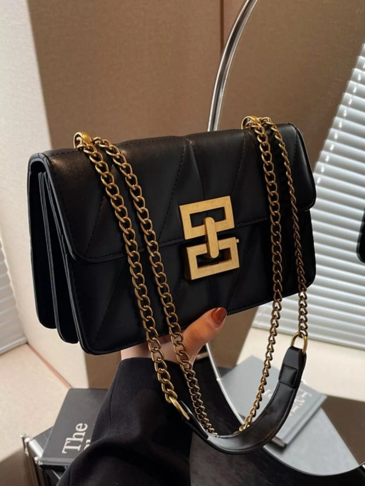 Quilted Flap Chain Crossbody Bag - Black - View 4